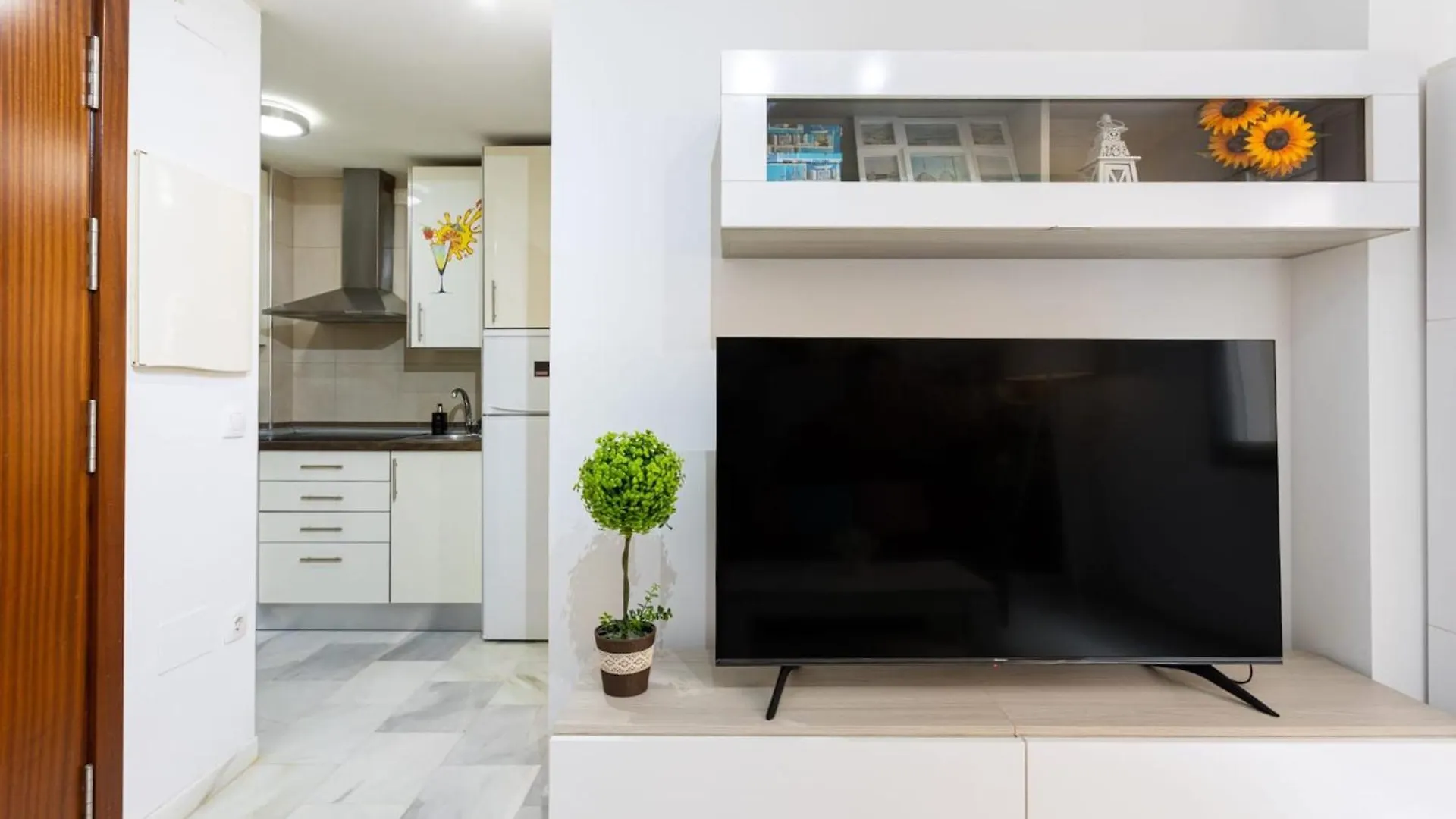 Holidays2Malaga Salitre 45 High Speed Wifi Apartment Malaga