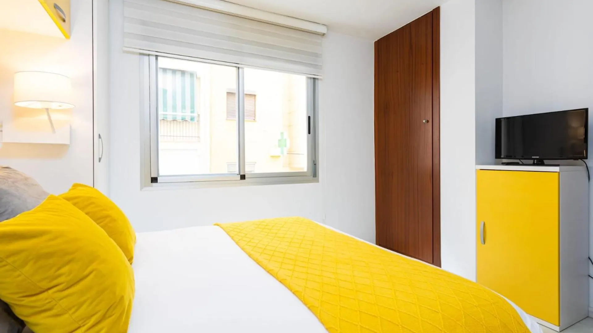 Holidays2Malaga Salitre 45 High Speed Wifi مالقة